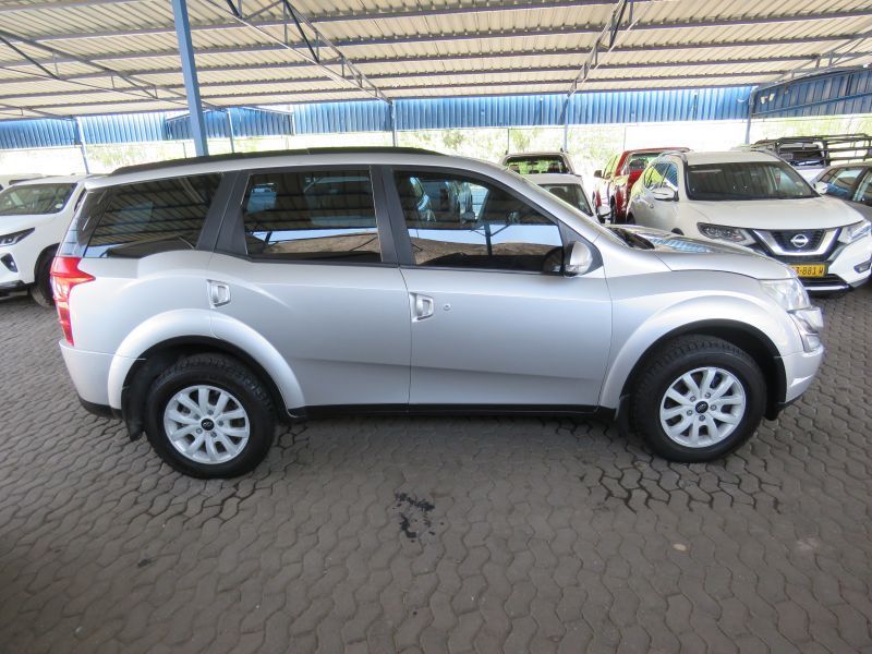 Lyalonga Mahindra XUV500 atulanditha mo Namibia