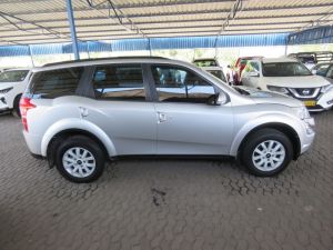 Mahindra XUV500