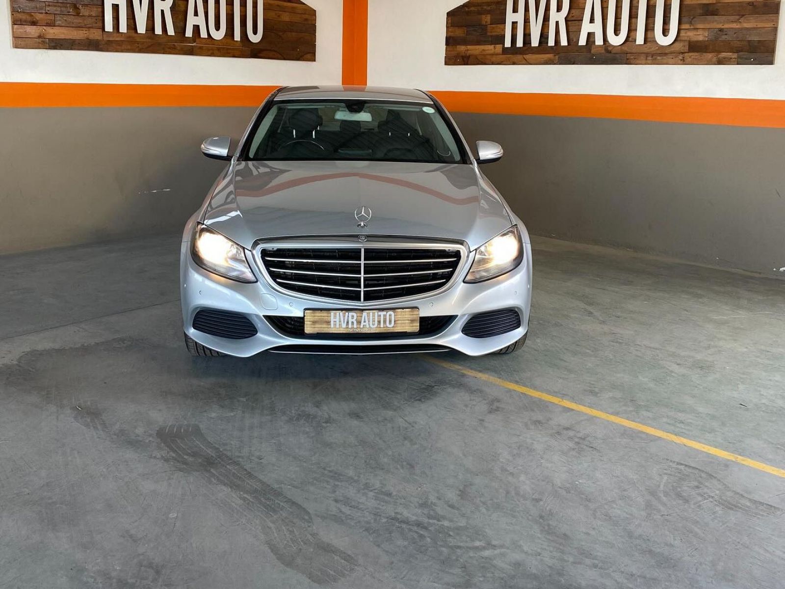 Lyalonga Mercedes-Benz C Class atulanditha mo Namibia