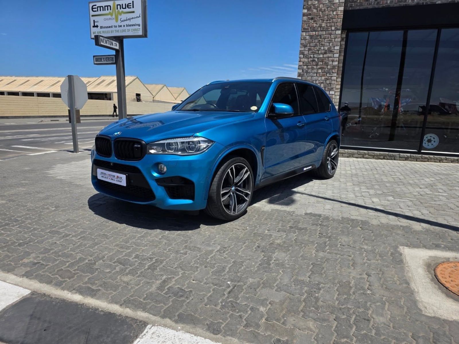 Lyalonga BMW X5 M atulanditha mo Namibia