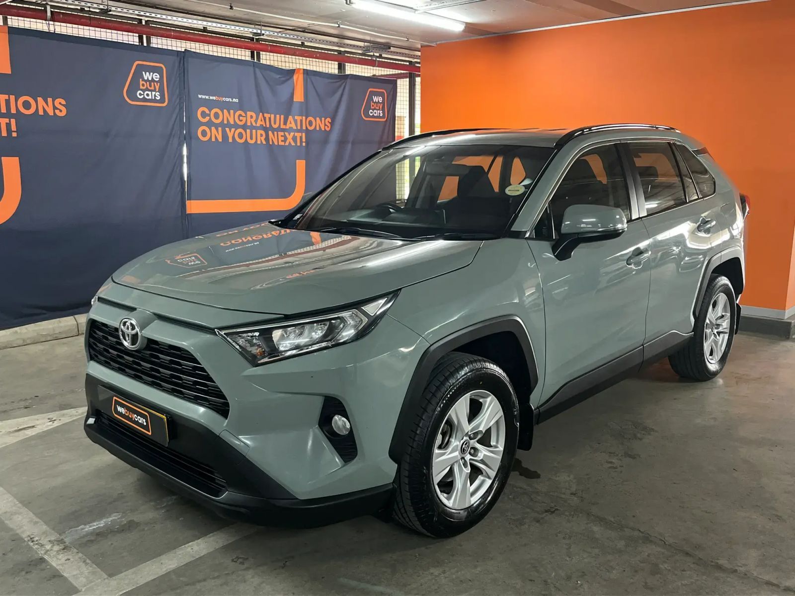 Lyalonga Toyota Rav4 atulanditha mo Namibia
