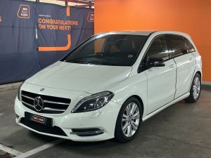 Mercedes-Benz B Class
