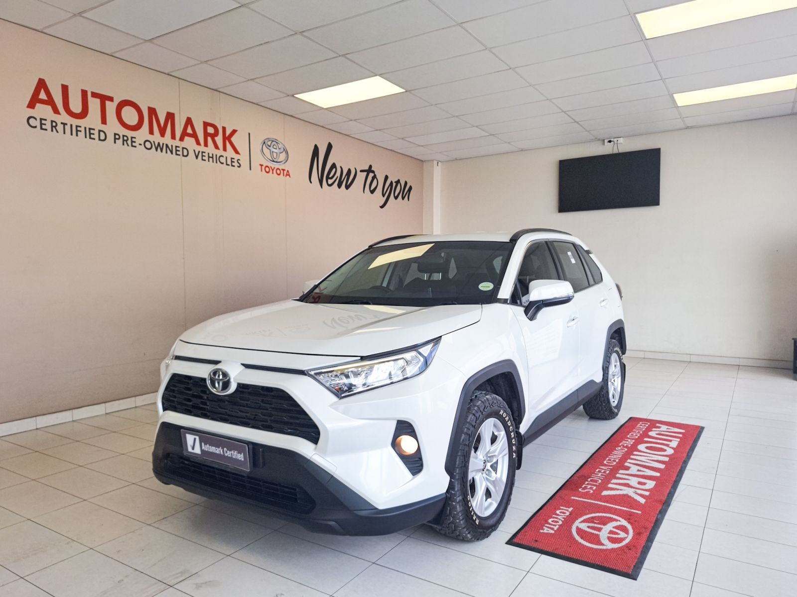 Lyalonga Toyota Rav4 atulanditha mo Namibia