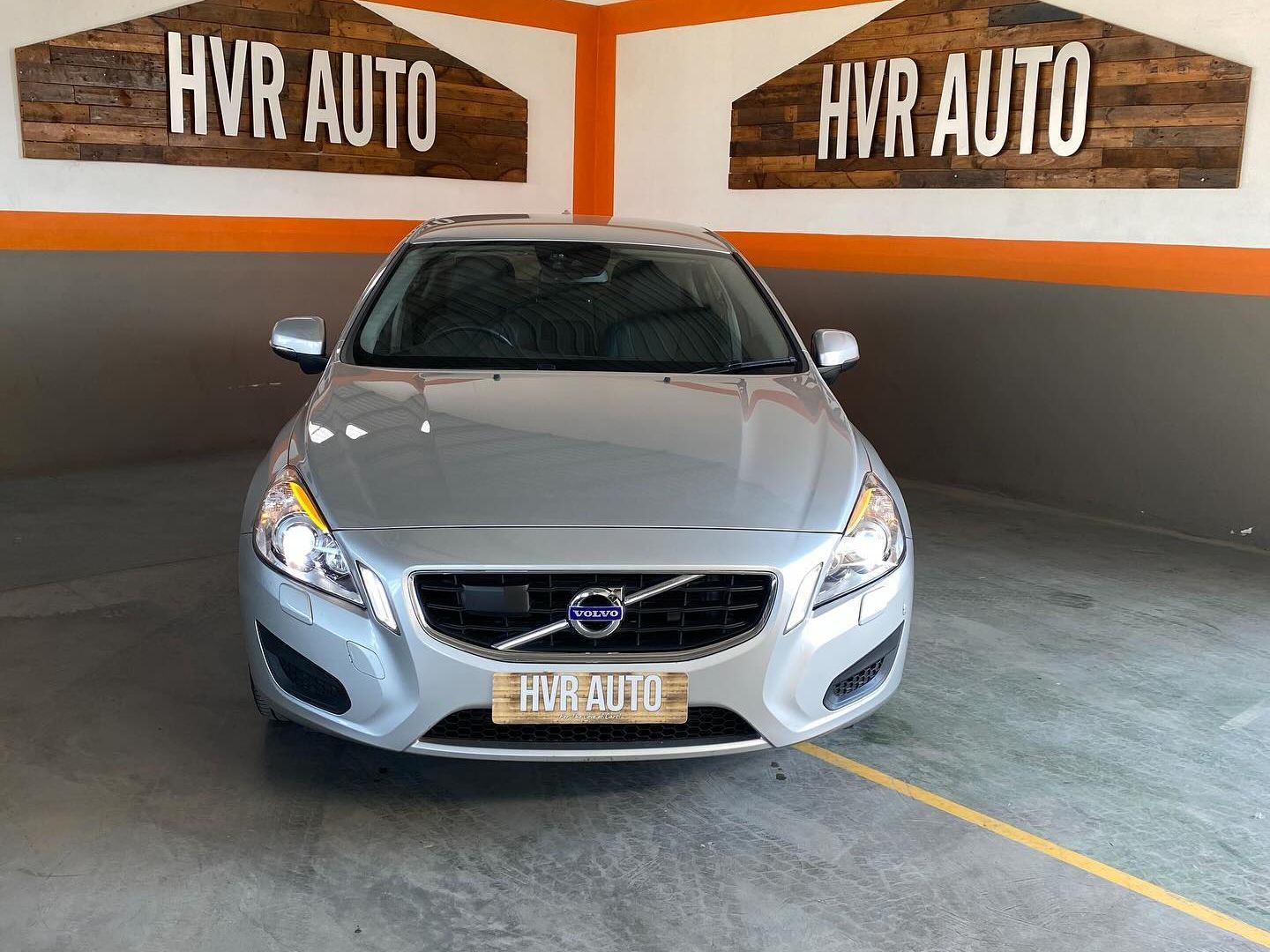 Lyalonga Volvo S60 atulanditha mo Namibia