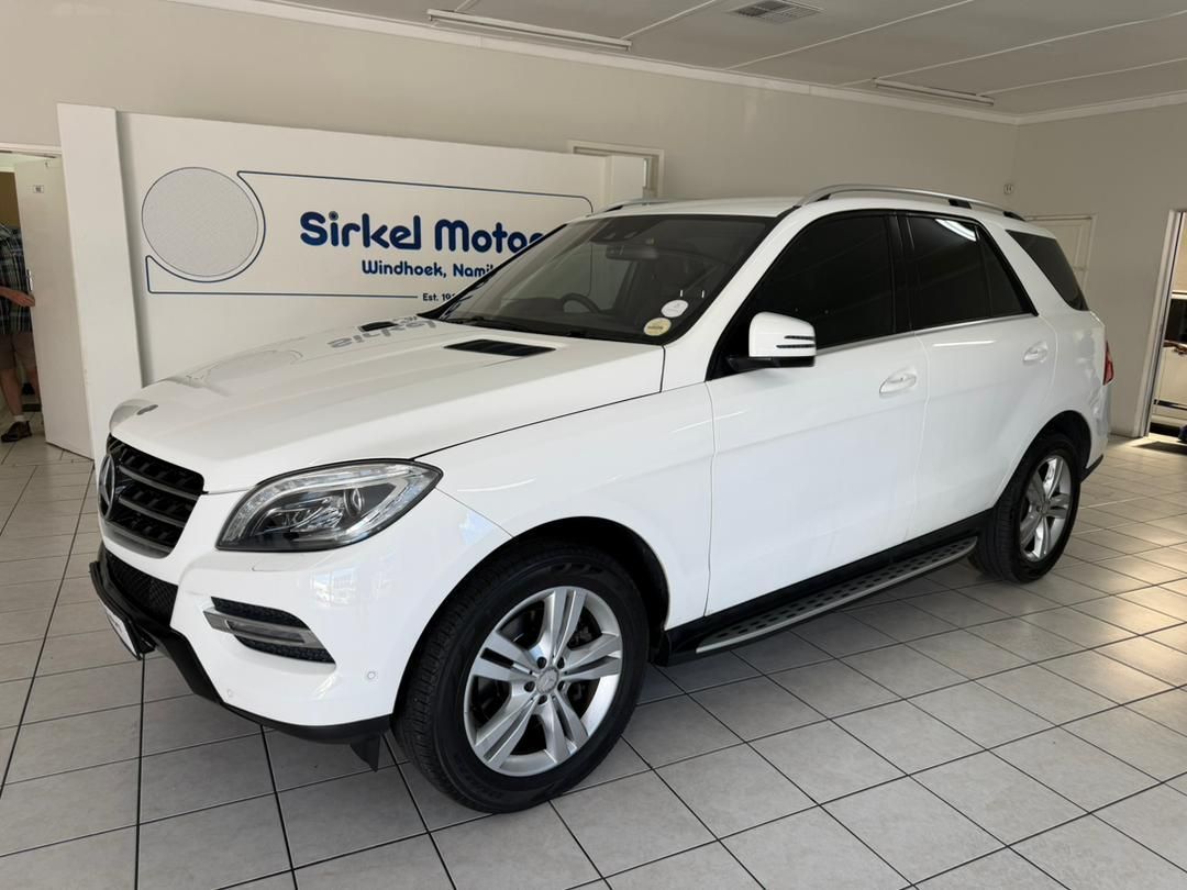 Lyalonga Mercedes-Benz ML atulanditha mo Namibia