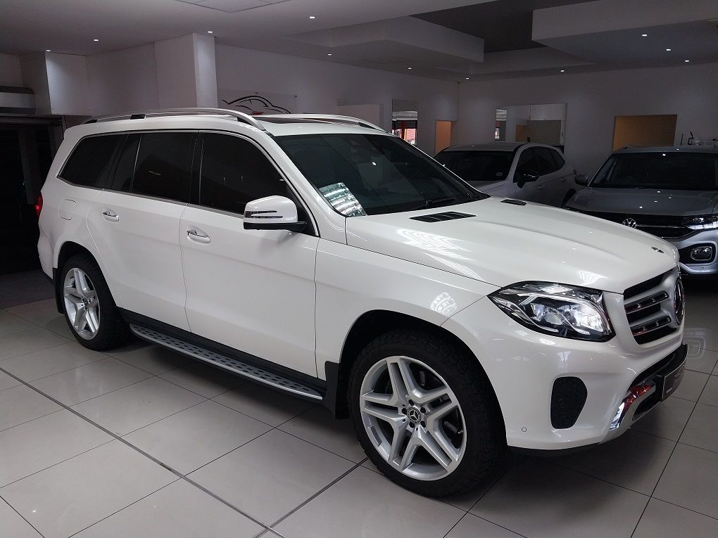 Lyalonga Mercedes-Benz GLS atulanditha mo Namibia