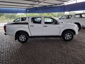 Isuzu KB Series