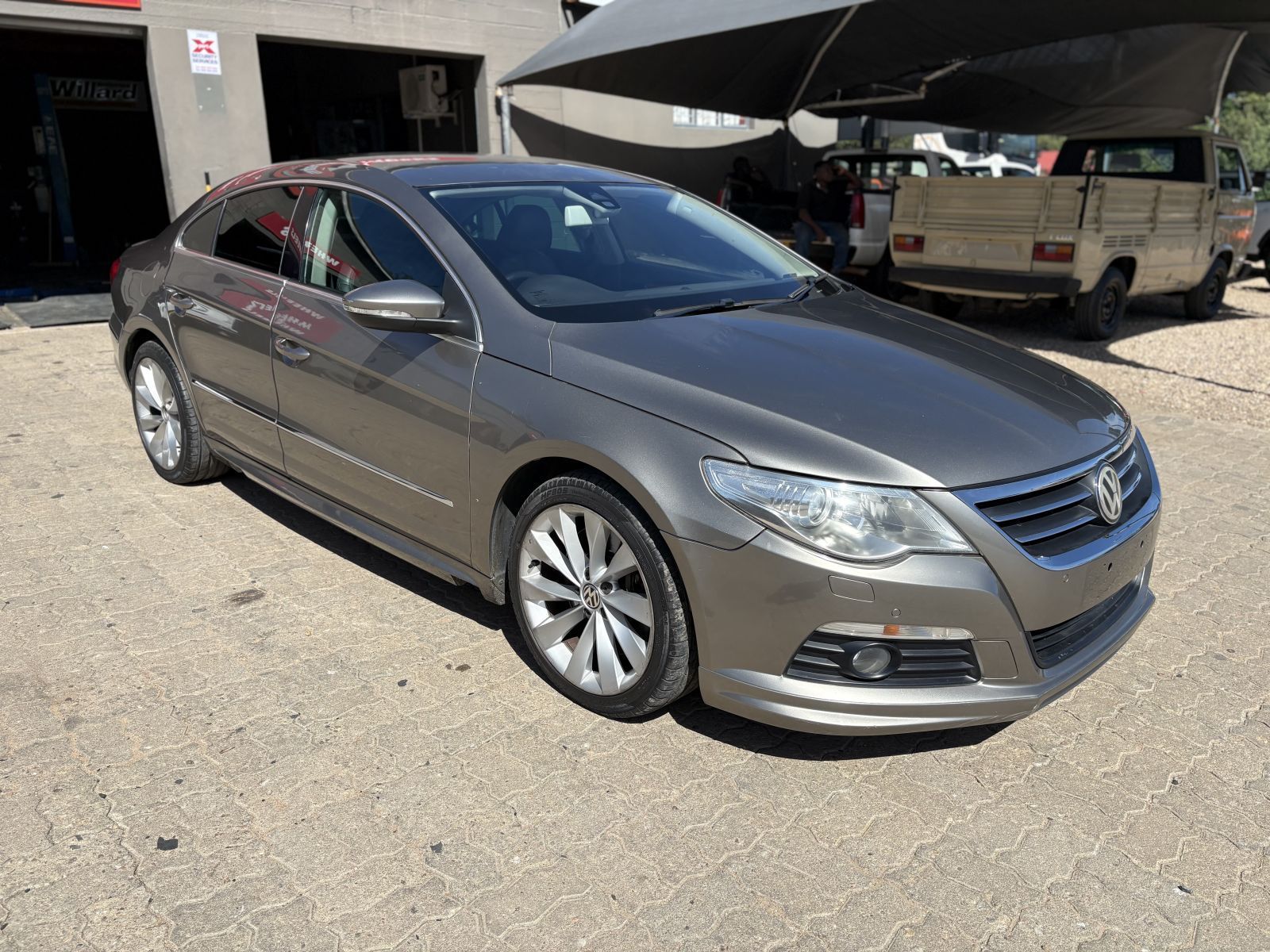 Lyalonga Volkswagen Passat atulanditha mo Namibia