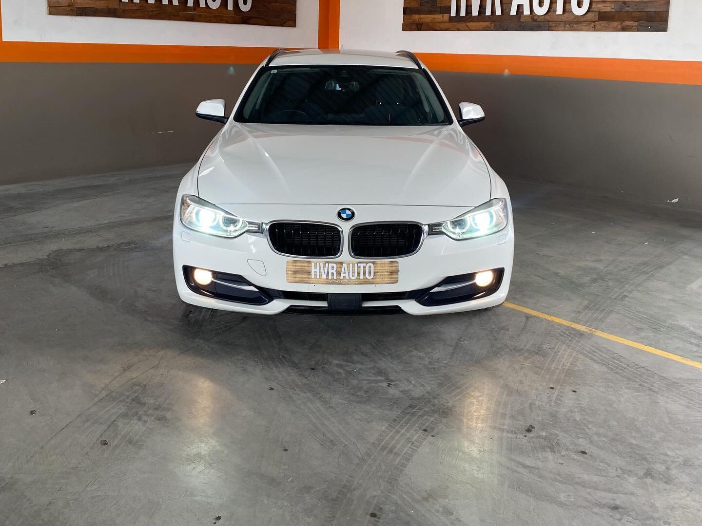 Lyalonga BMW 3 Series atulanditha mo Namibia