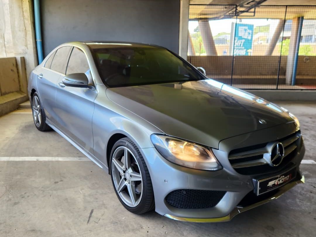 Lyalonga Mercedes-Benz C Class atulanditha mo Namibia