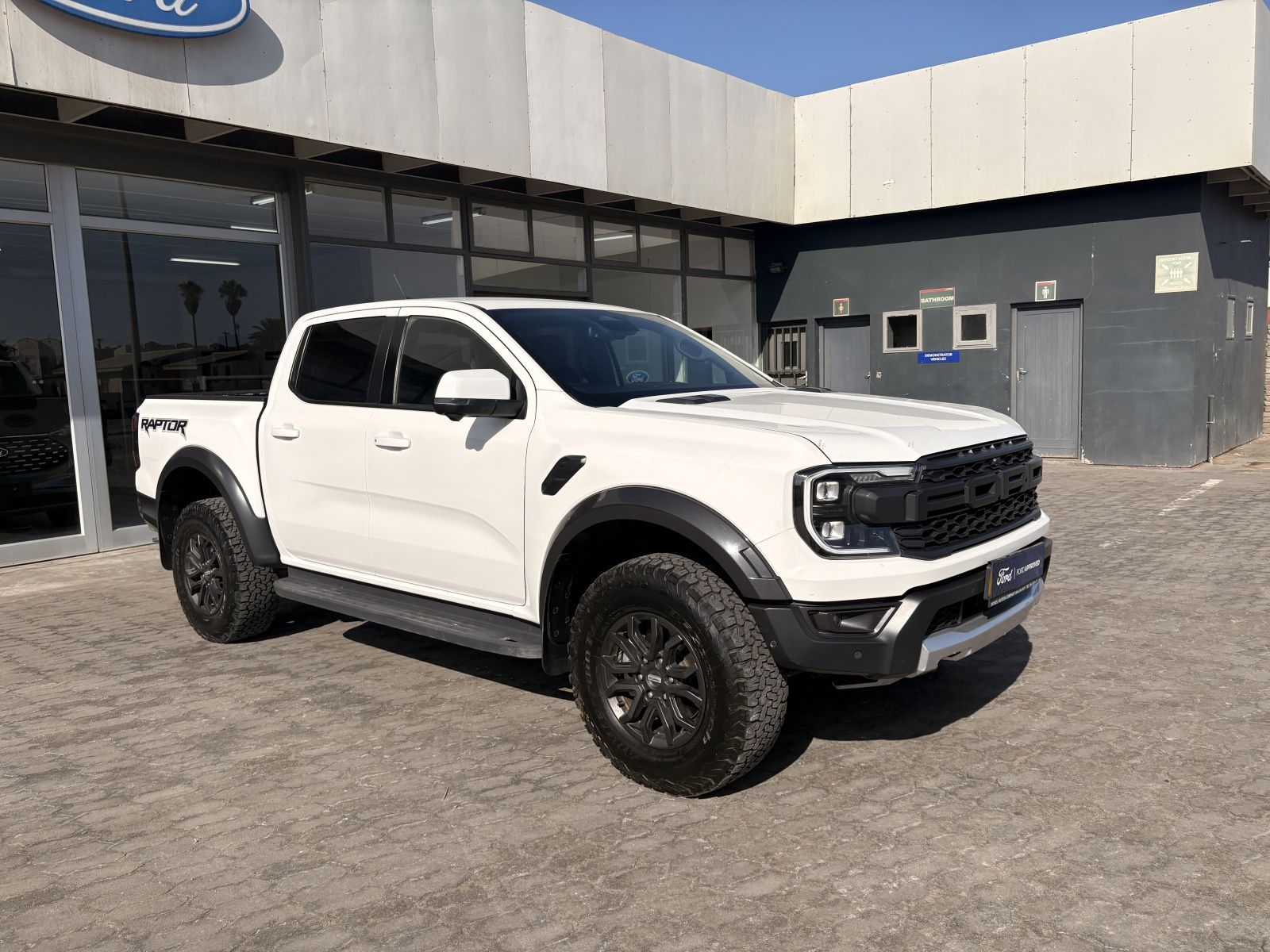 Lyalonga Ford F-150 atulanditha mo Namibia
