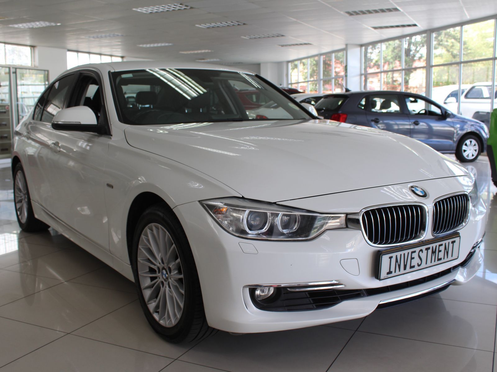 Lyalonga BMW 3 Series atulanditha mo Namibia