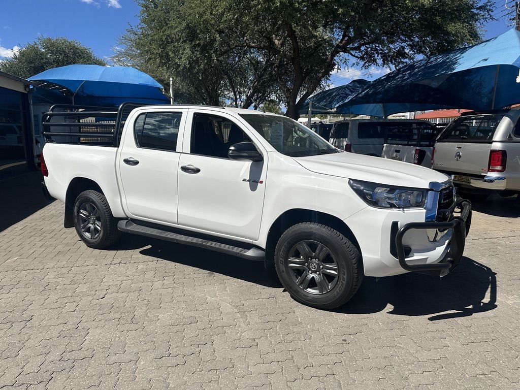 Lyalonga Toyota Hilux atulanditha mo Namibia