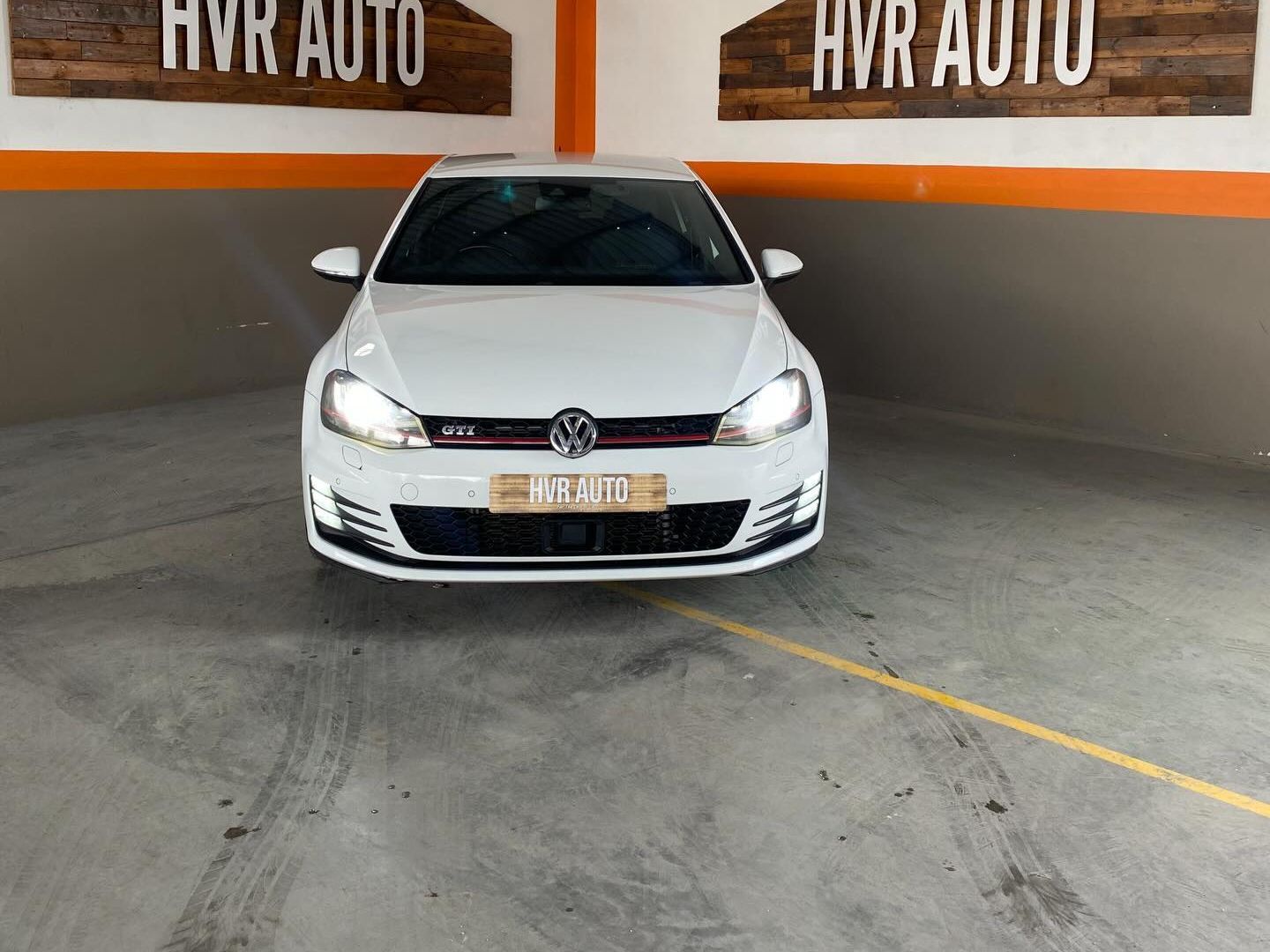 Lyalonga Volkswagen Golf atulanditha mo Namibia