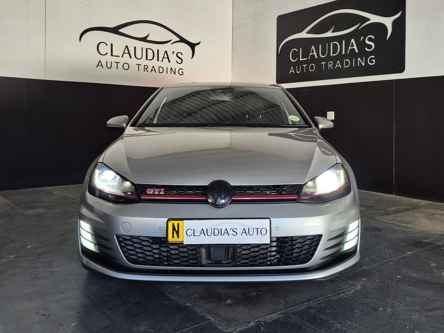 Lyalonga Volkswagen Golf atulanditha mo Namibia