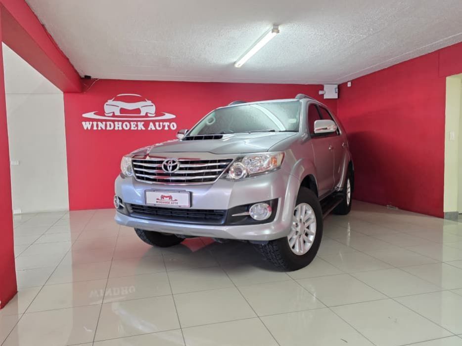 Lyalonga Toyota Fortuner atulanditha mo Namibia