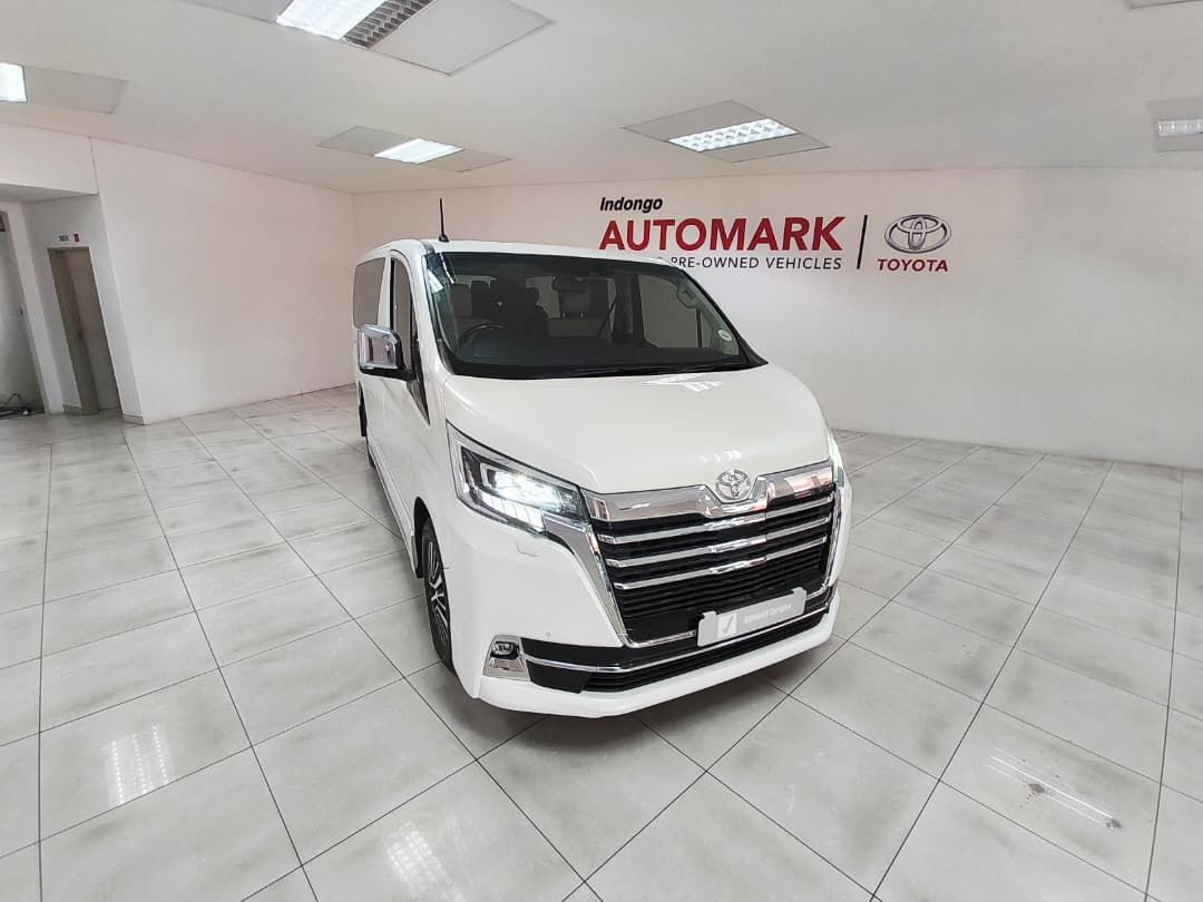 Lyalonga Toyota Quantum atulanditha mo Namibia