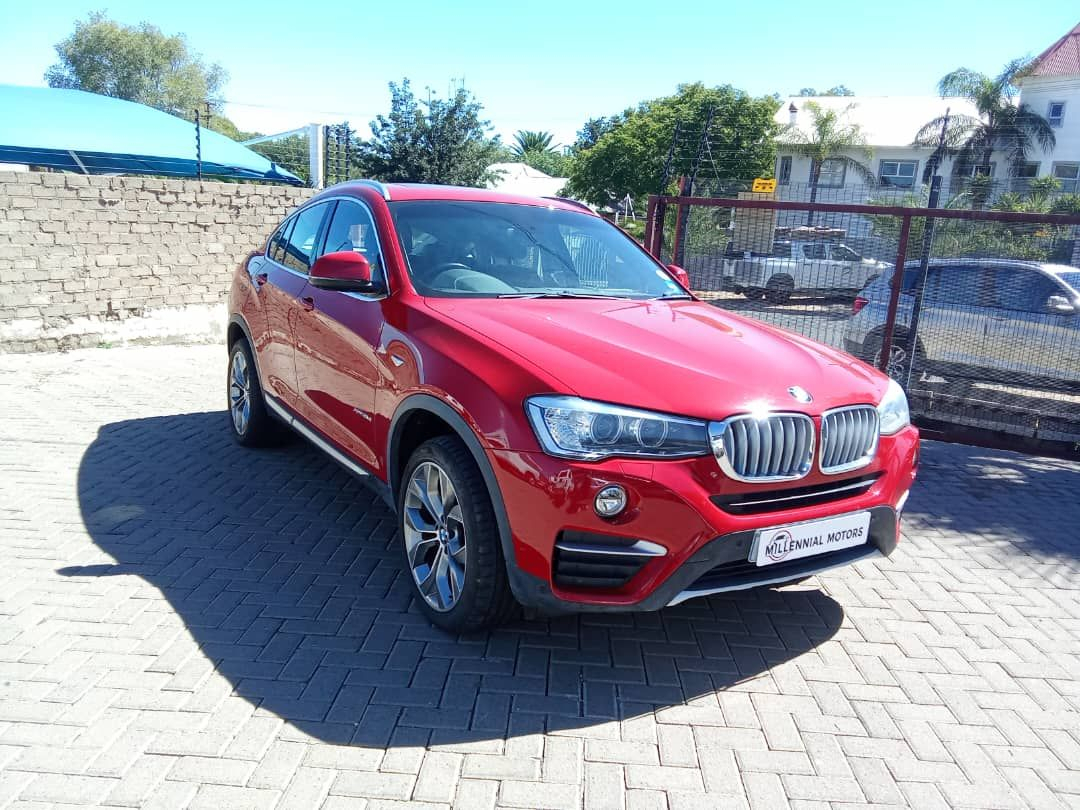 Lyalonga BMW X4 atulanditha mo Namibia