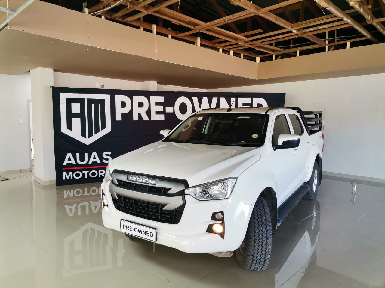 Lyalonga Isuzu D-MAX atulanditha mo Namibia