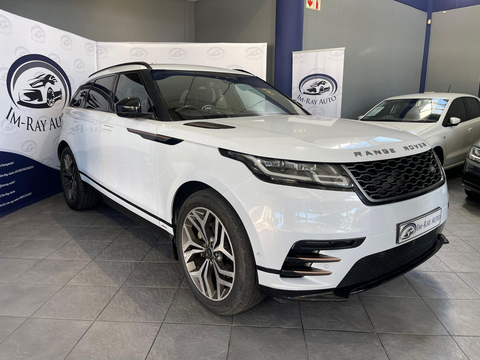 Lyalonga Land Rover Range Rover atulanditha mo Namibia