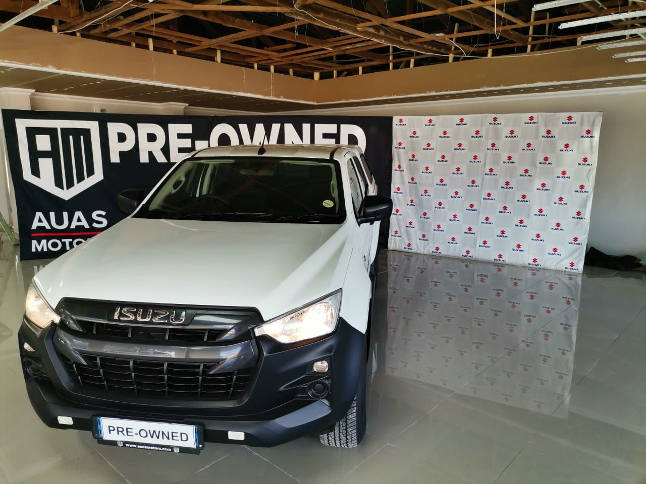 Lyalonga Isuzu D-MAX atulanditha mo Namibia