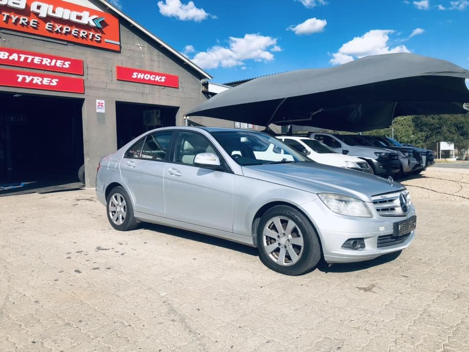 Lyalonga Mercedes-Benz C Class atulanditha mo Namibia