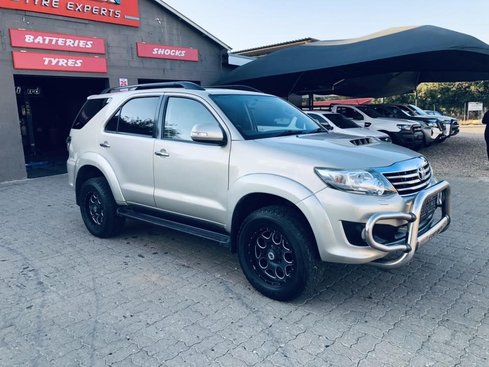 Lyalonga Toyota Fortuner atulanditha mo Namibia