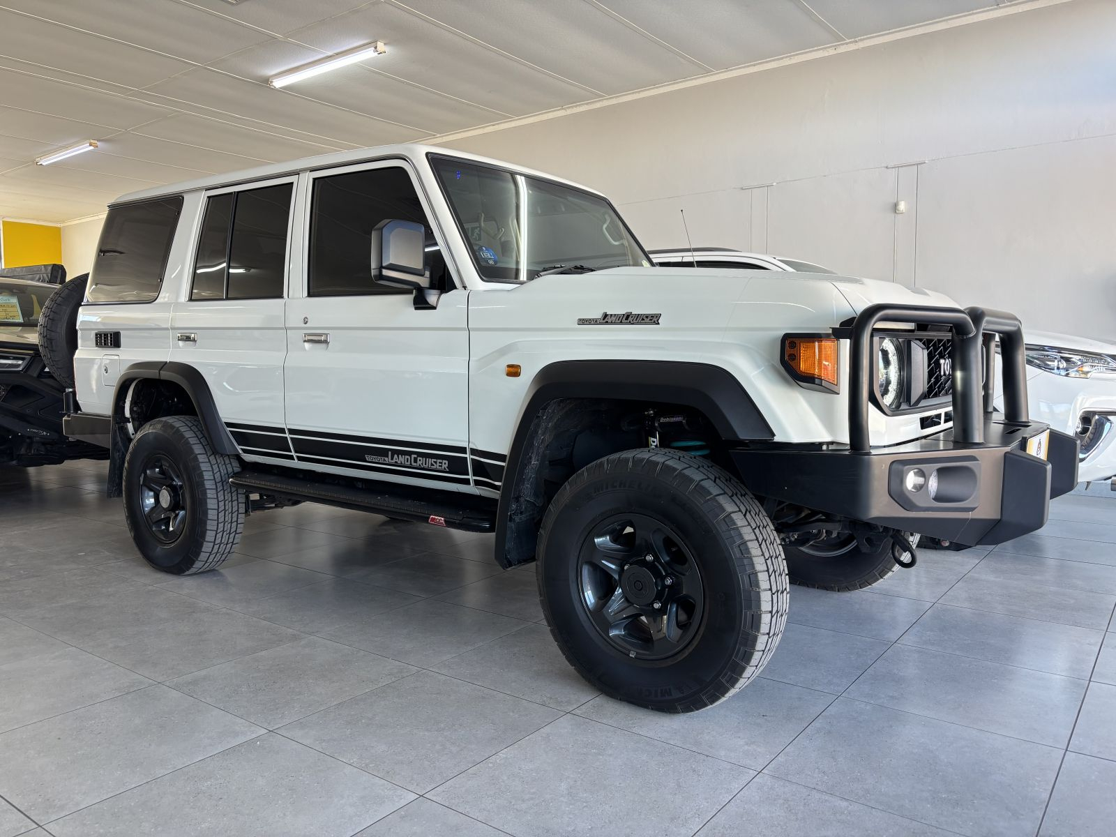 Lyalonga Toyota Land Cruiser atulanditha mo Namibia