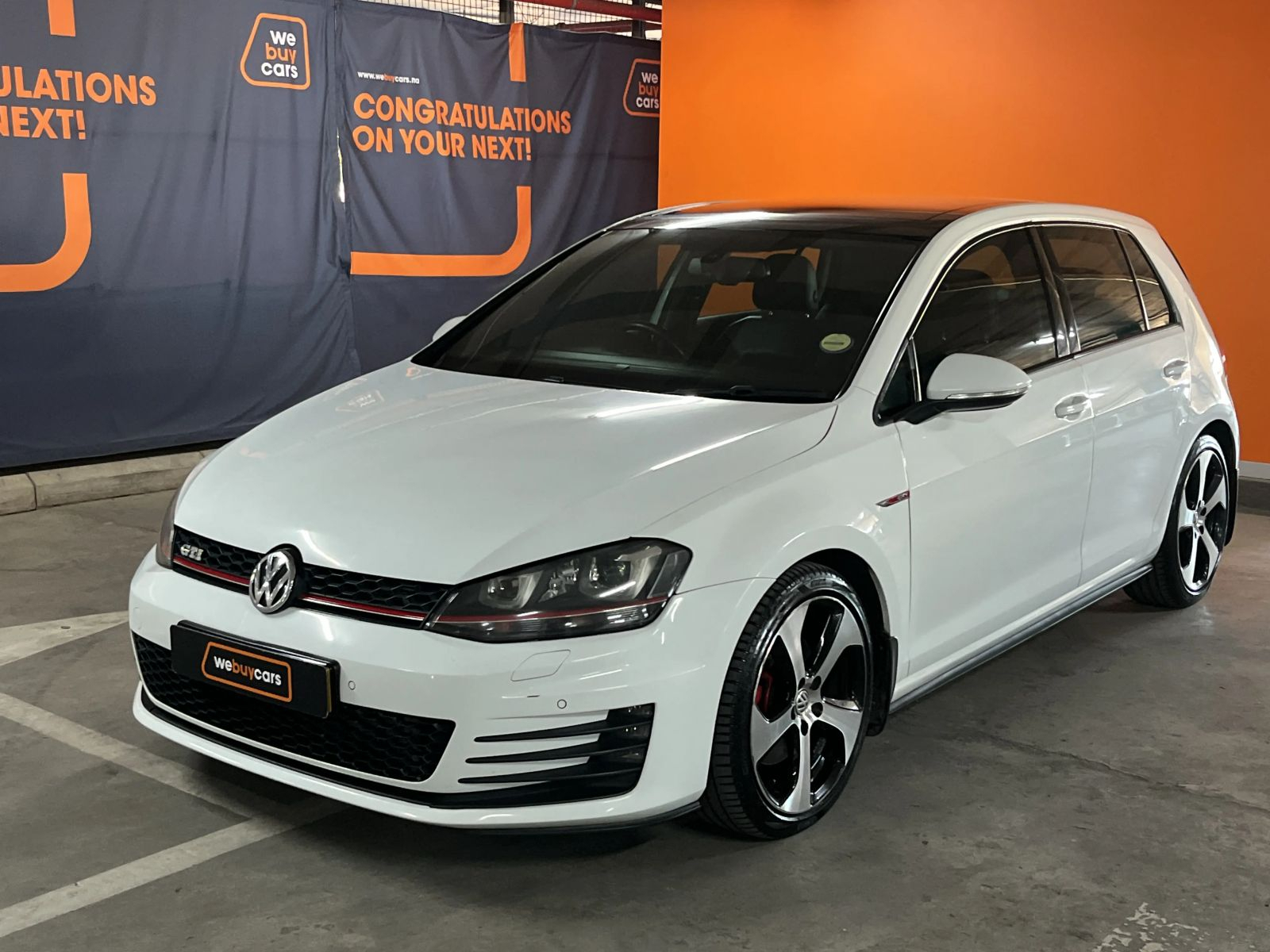 Lyalonga Volkswagen Golf atulanditha mo Namibia