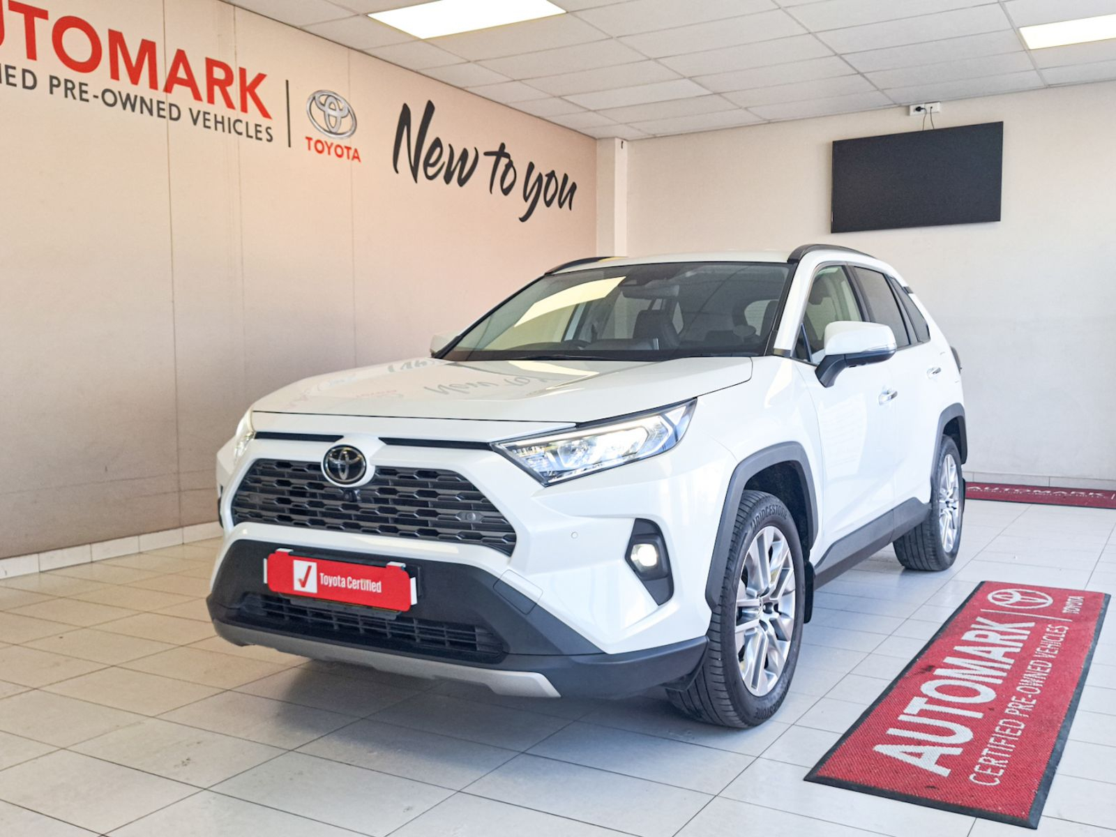 Lyalonga Toyota Rav4 atulanditha mo Namibia