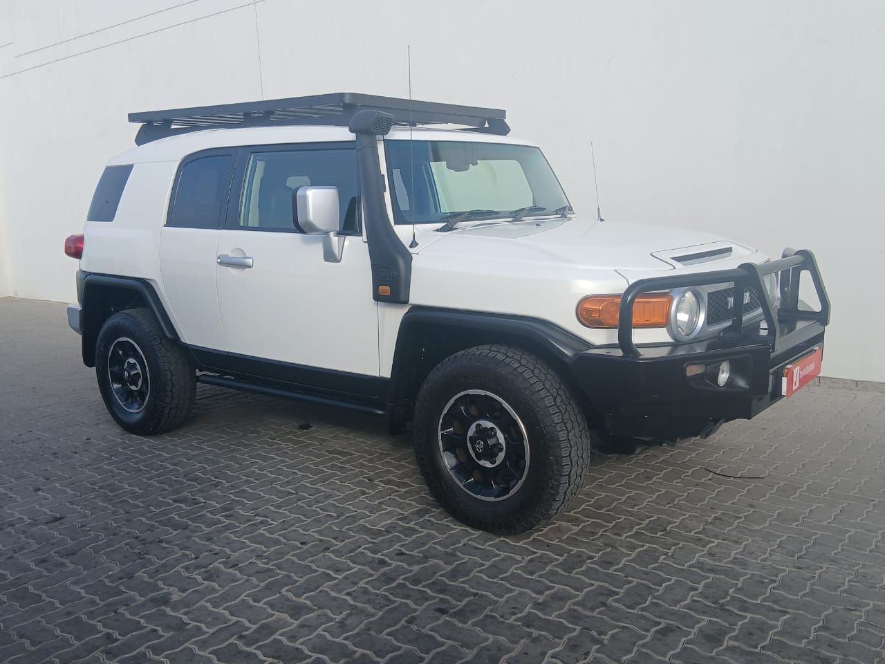 Lyalonga Toyota Land Cruiser atulanditha mo Namibia