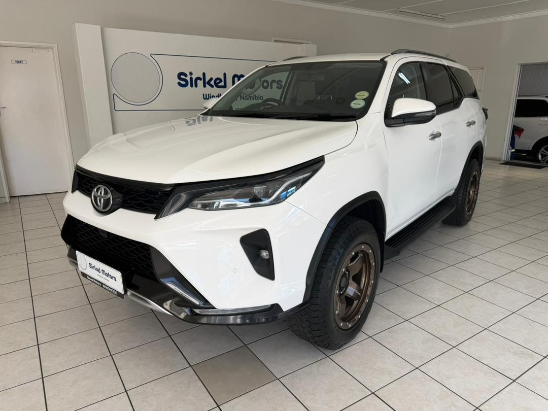 Lyalonga Toyota Fortuner atulanditha mo Namibia