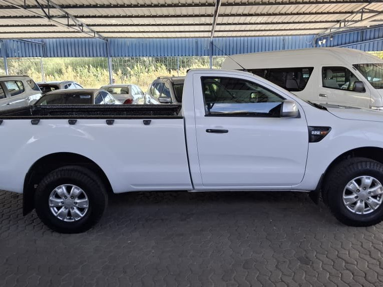 Lyalonga Ford Ranger atulanditha mo Namibia