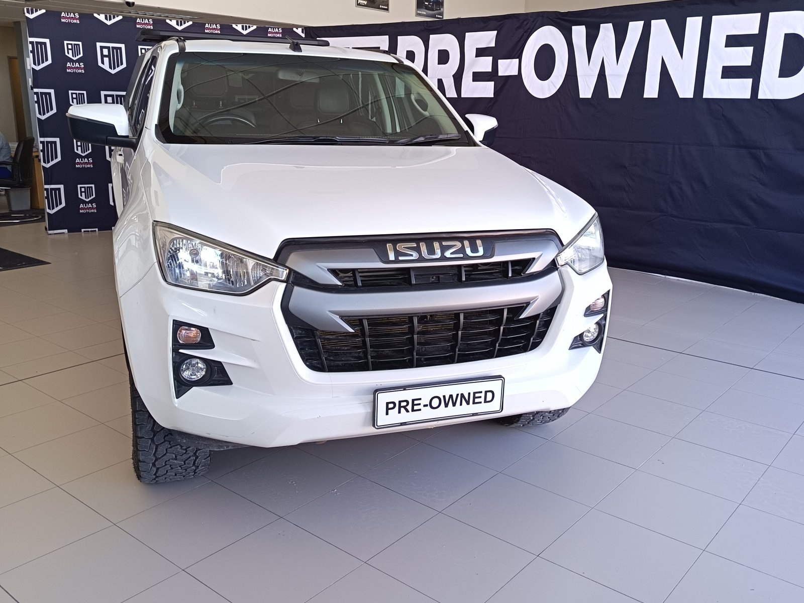Lyalonga Isuzu D-MAX atulanditha mo Namibia
