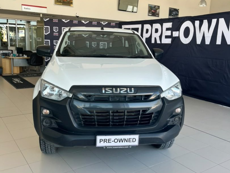 Lyalonga Isuzu D-MAX atulanditha mo Namibia