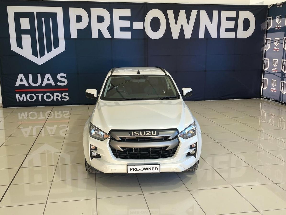 Lyalonga Isuzu D-MAX atulanditha mo Namibia