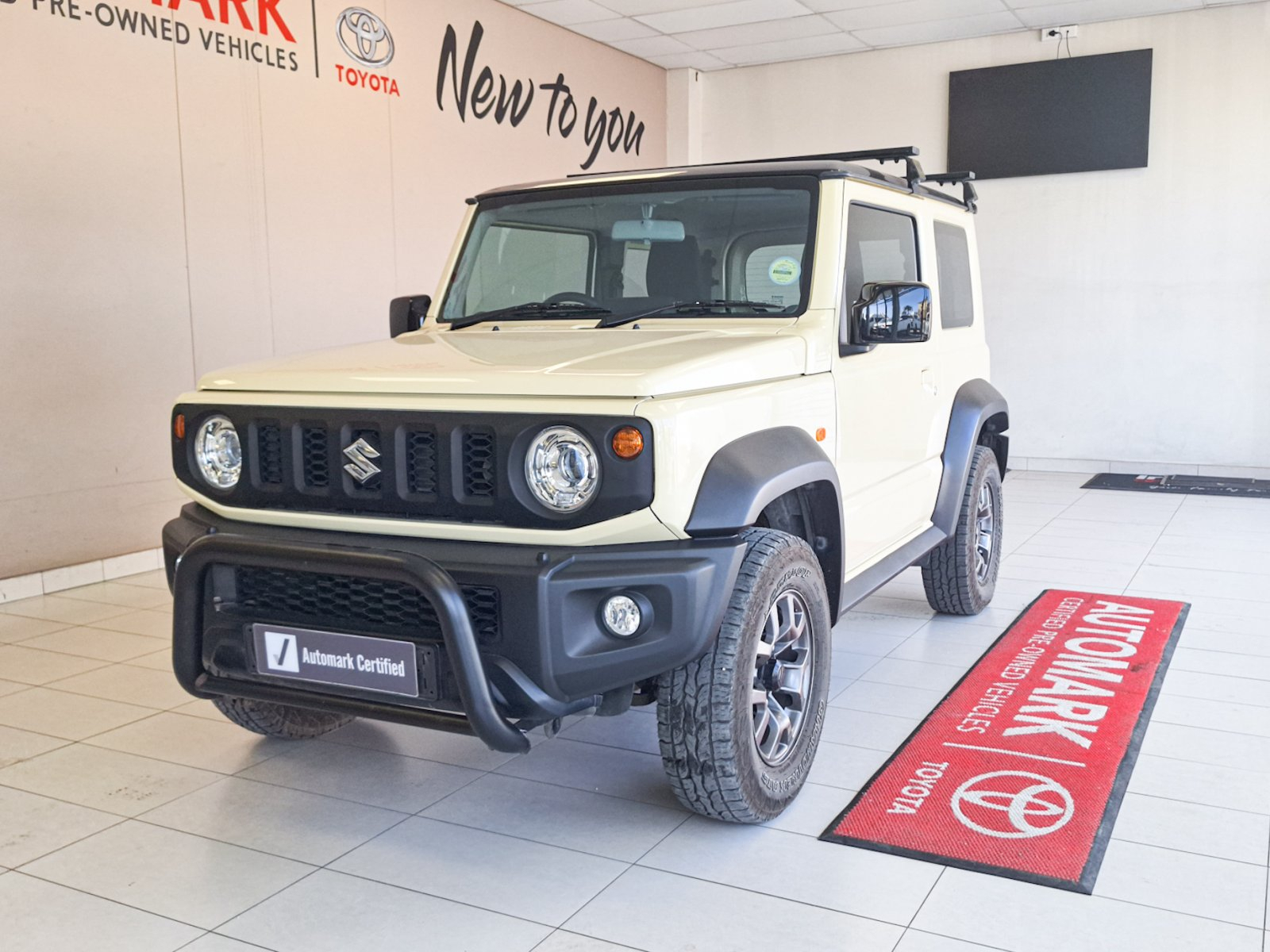 Lyalonga Suzuki Jimny atulanditha mo Namibia