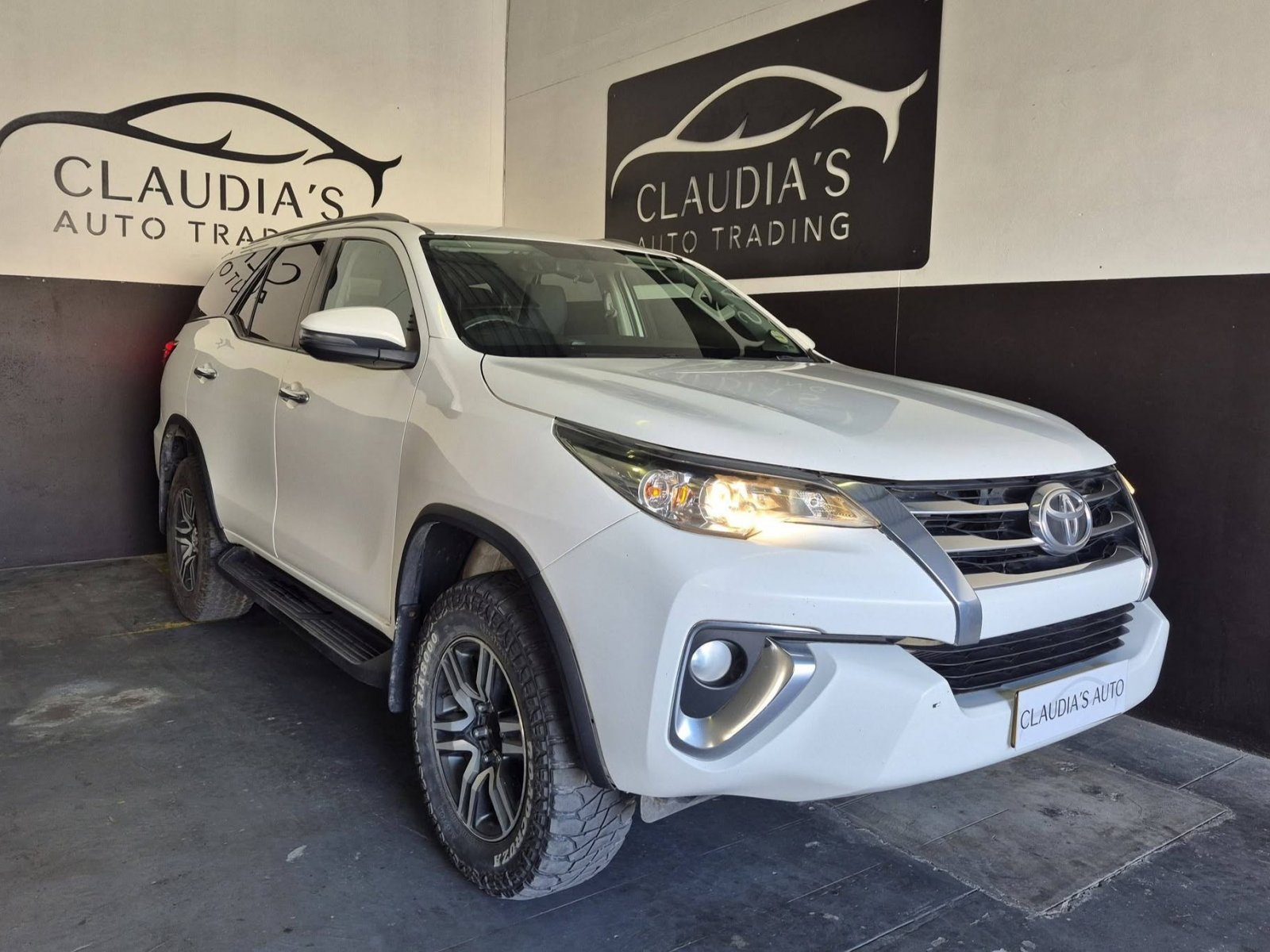 Lyalonga Toyota Fortuner atulanditha mo Namibia