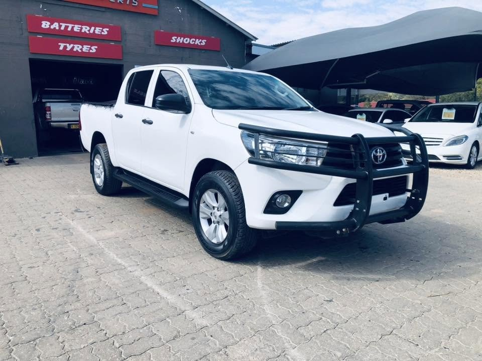 Lyalonga Toyota Hilux atulanditha mo Namibia