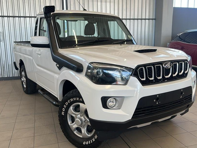 Lyalonga Mahindra S6 atulanditha mo Namibia