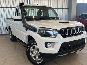 Mahindra S6