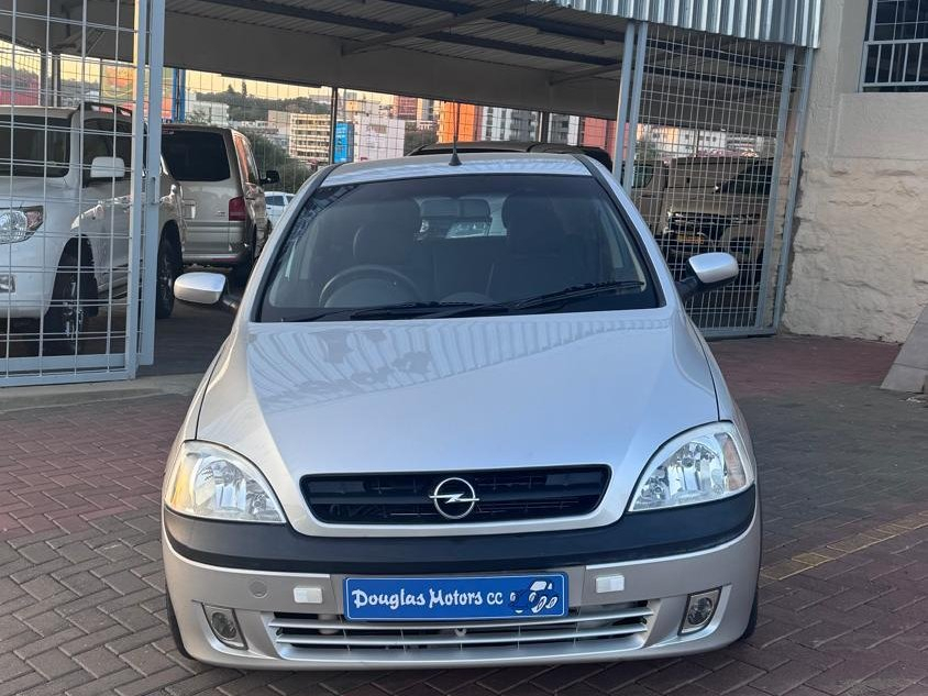 Lyalonga Opel Corsa atulanditha mo Namibia