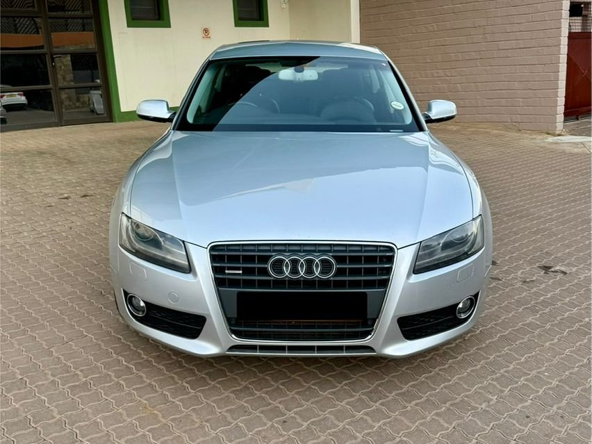 Lyalonga Audi A5 atulanditha mo Namibia