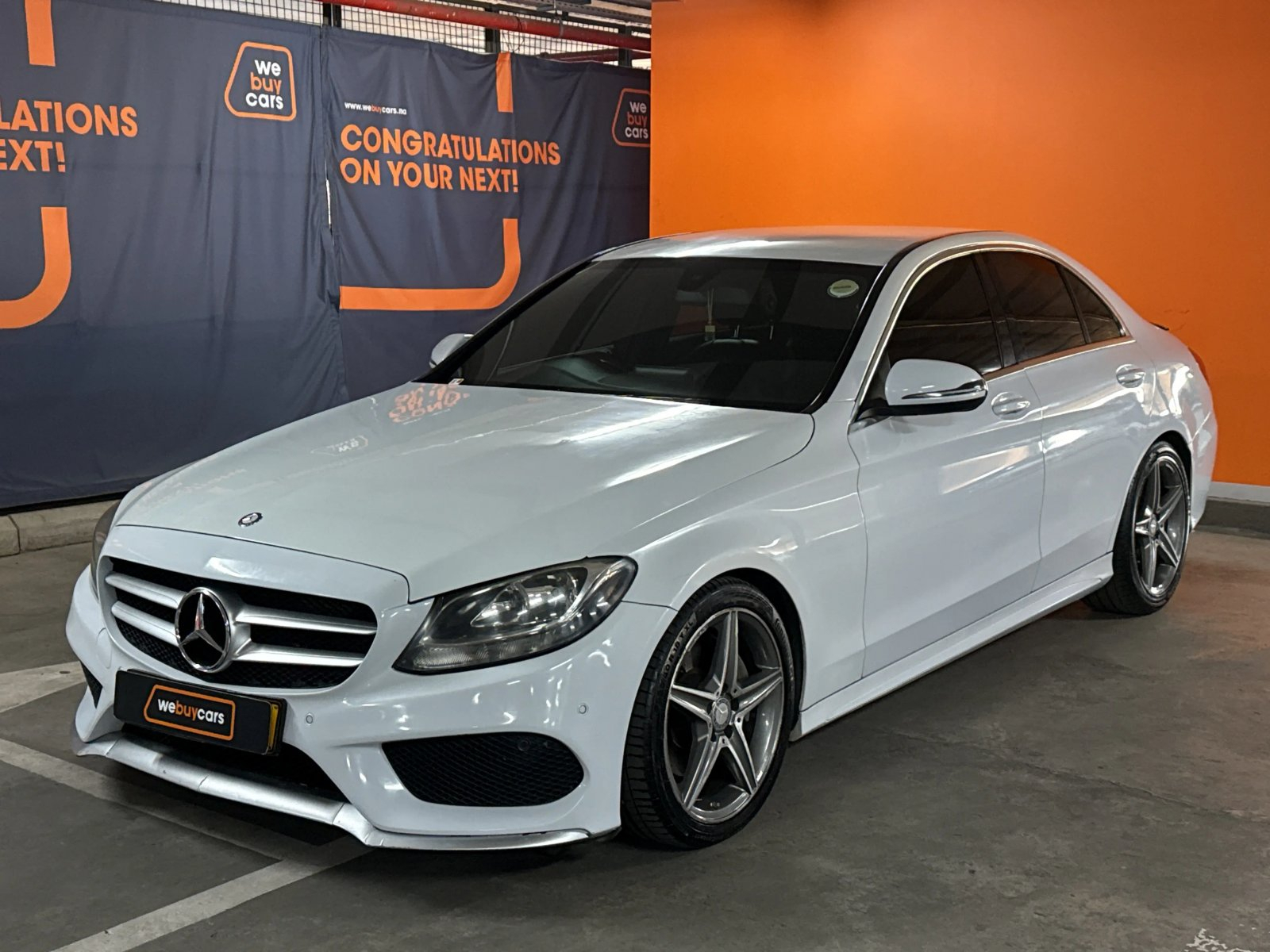 Lyalonga Mercedes-Benz C Class atulanditha mo Namibia