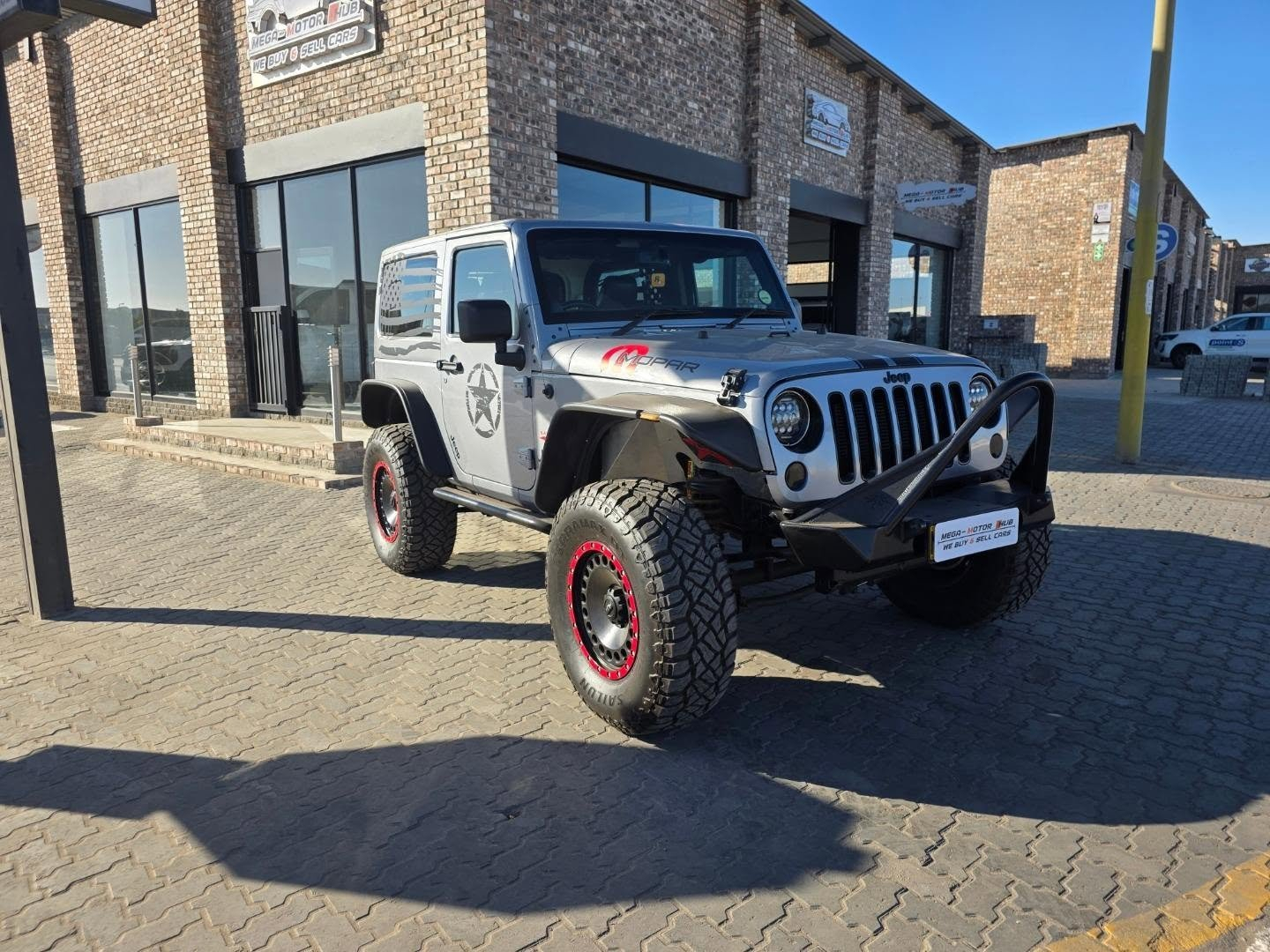 Lyalonga Jeep Wrangler Sahara atulanditha mo Namibia