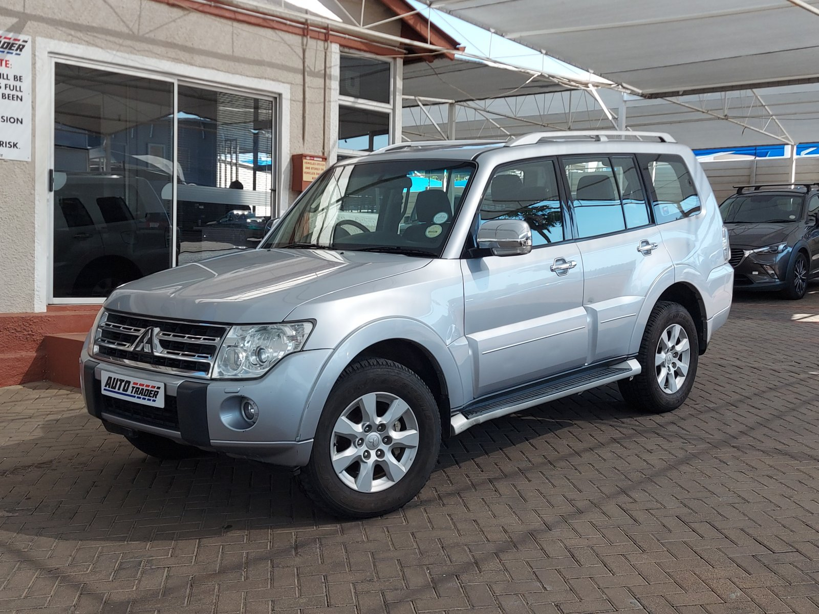 Lyalonga Mitsubishi Pajero atulanditha mo Namibia
