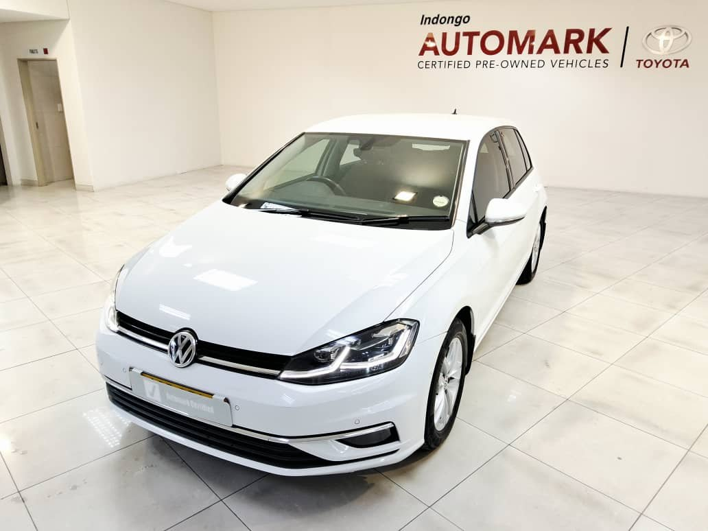 Lyalonga Volkswagen Golf atulanditha mo Namibia
