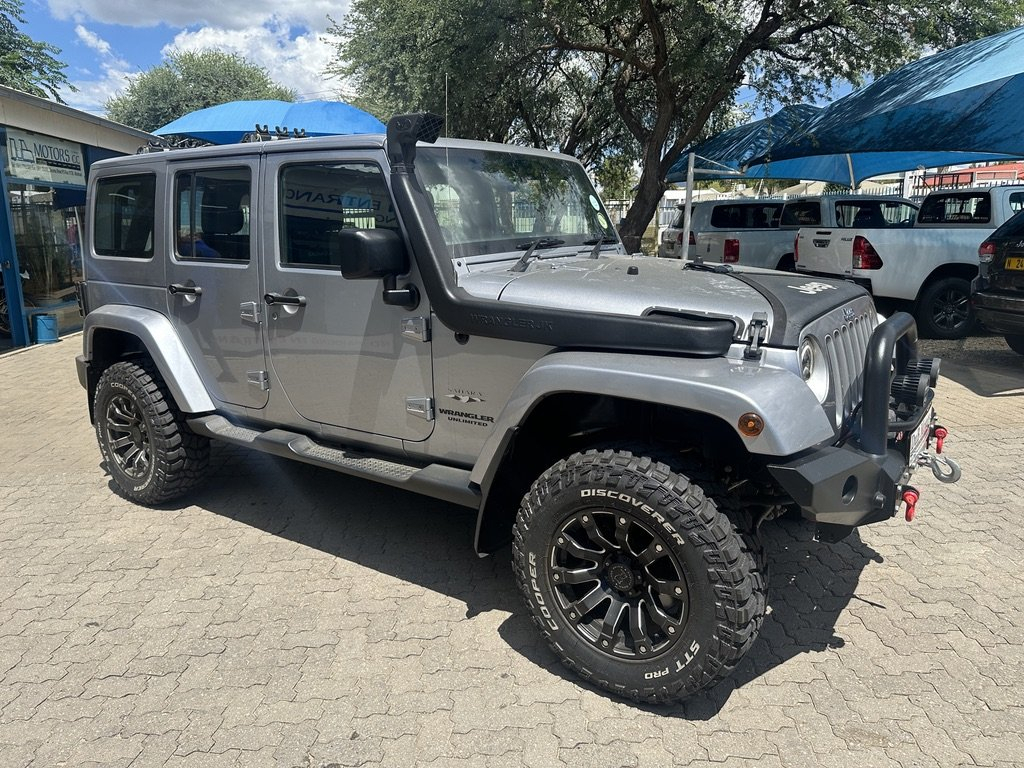 Lyalonga Jeep Wrangler atulanditha mo Namibia