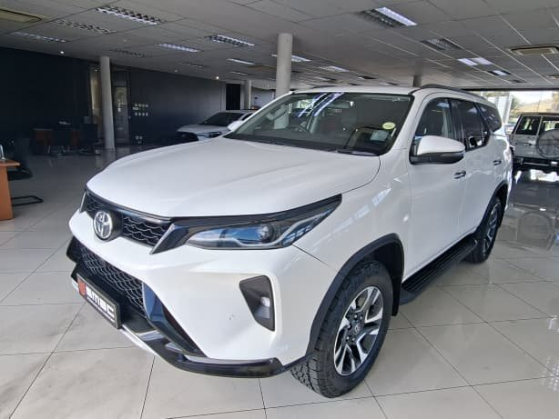 Lyalonga Toyota Fortuner atulanditha mo Namibia
