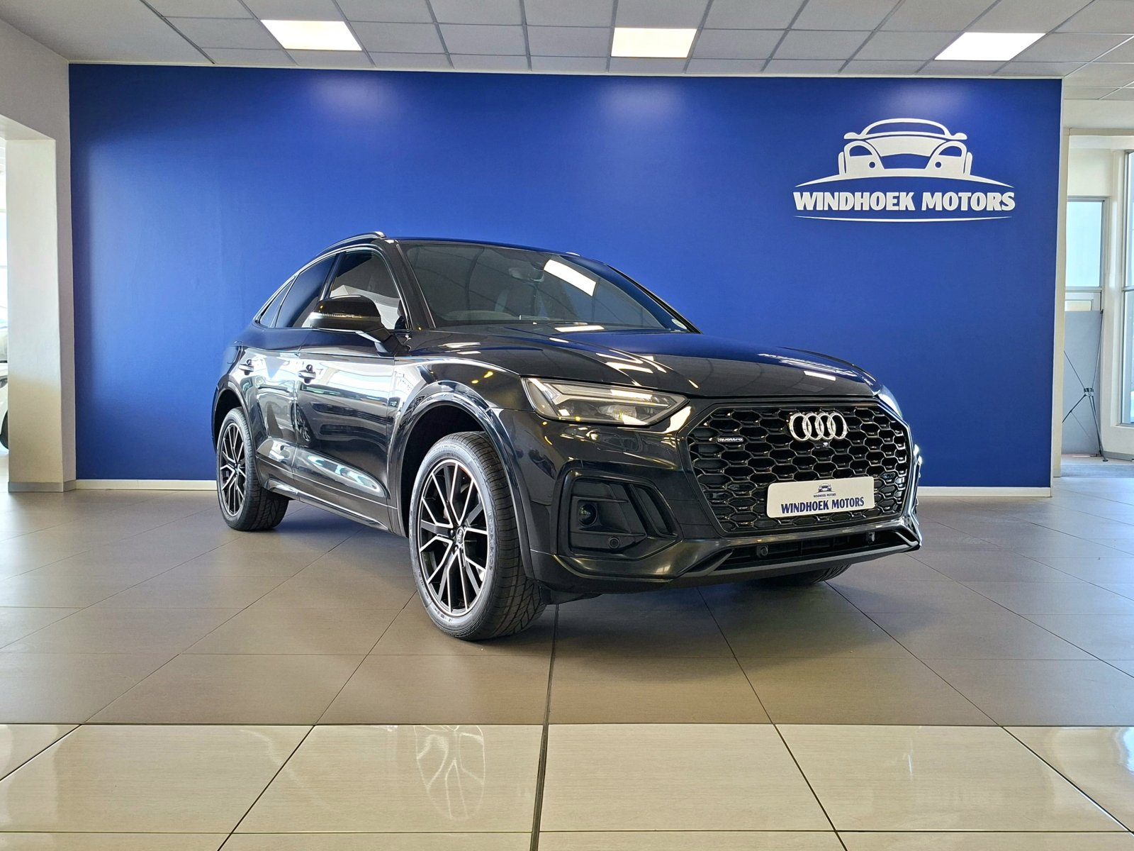 Lyalonga Audi Q5 atulanditha mo Namibia